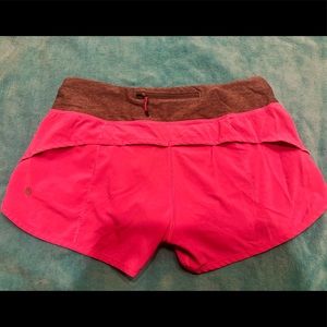 Lululemon speed shorts pink size 6, 2.5”